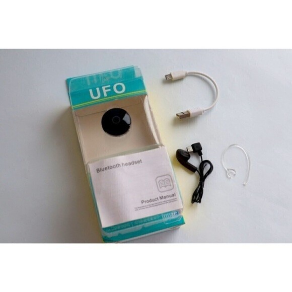 Mini UFO Wireless Bluetooth Earbud - Picture 2 of 4